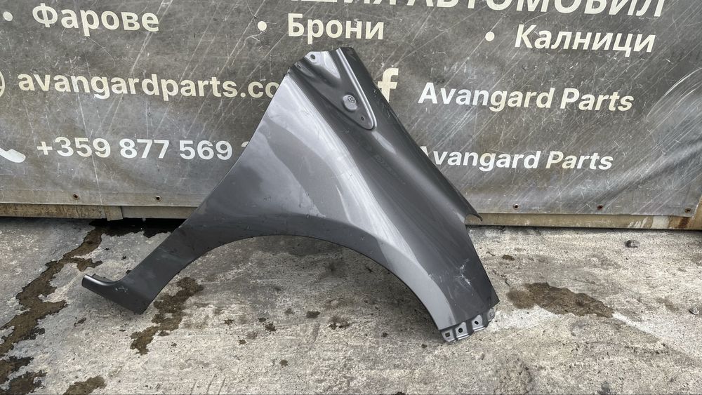 Десен и ляв калник Toyota Yaris 3 (2011-2020)