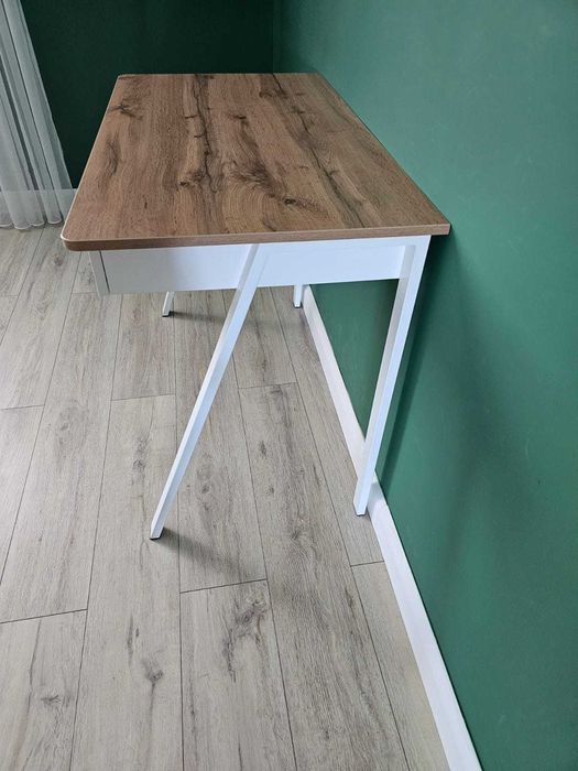 Продам стол письменный