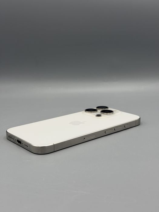 iPhone 15 Pro, 256 GB, Baterie 91% , 394 Cicluri, White Titanium