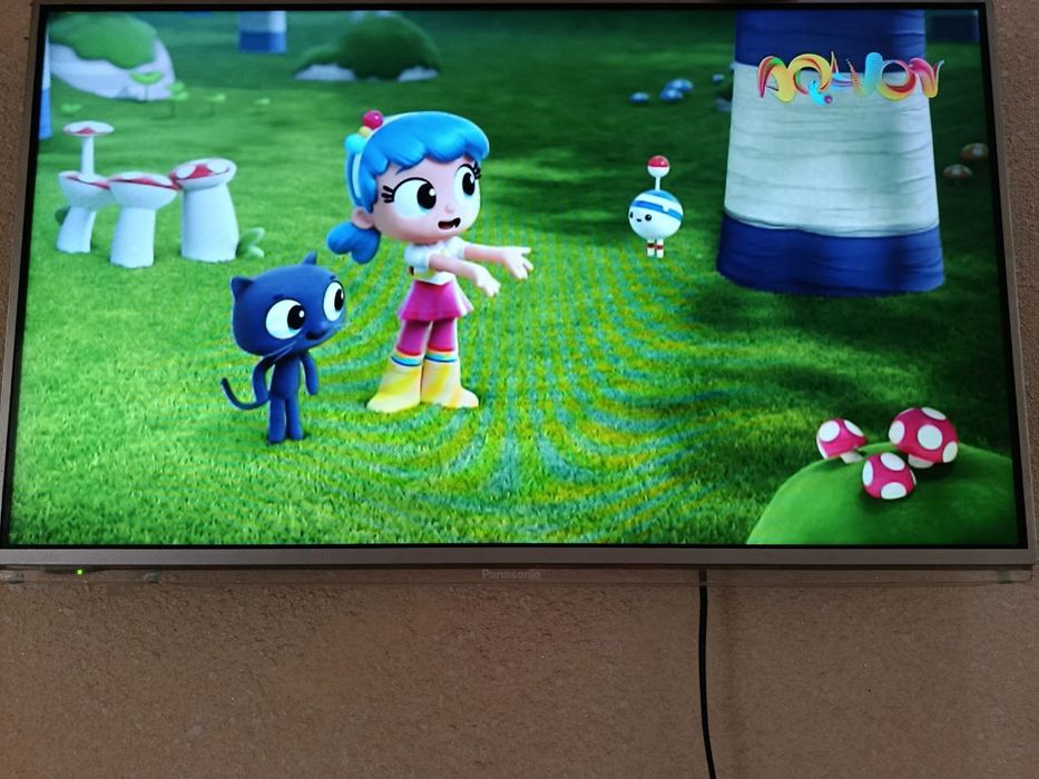 Телевизор Panasonic TX-LR32E6