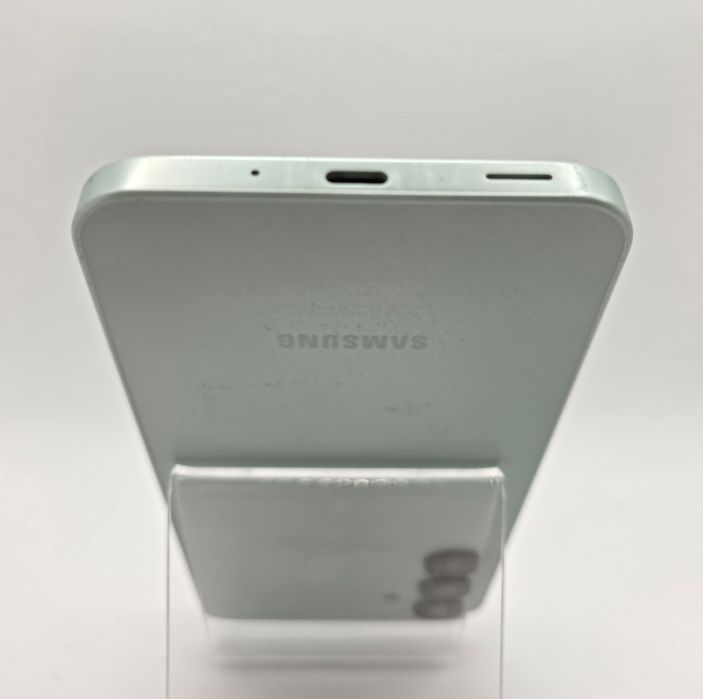 Samsung A16 / Light Green / DeluxGSM