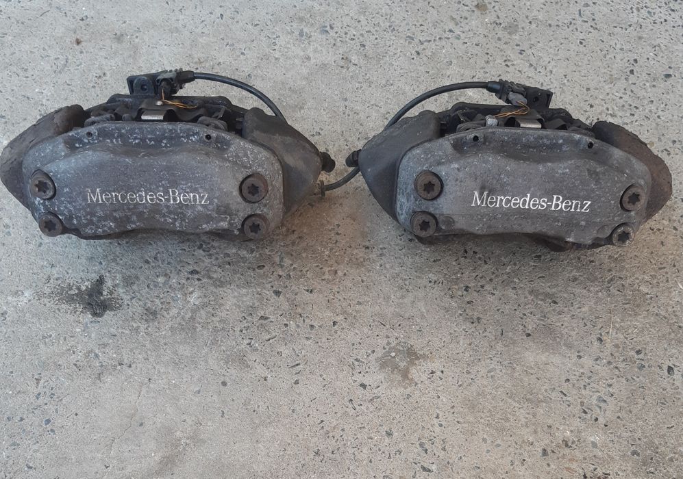 Спирачни апарати 4 бутални Мерцедес w211