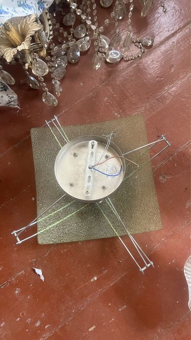 Люстралар әр түрлі жағдайы жақсы