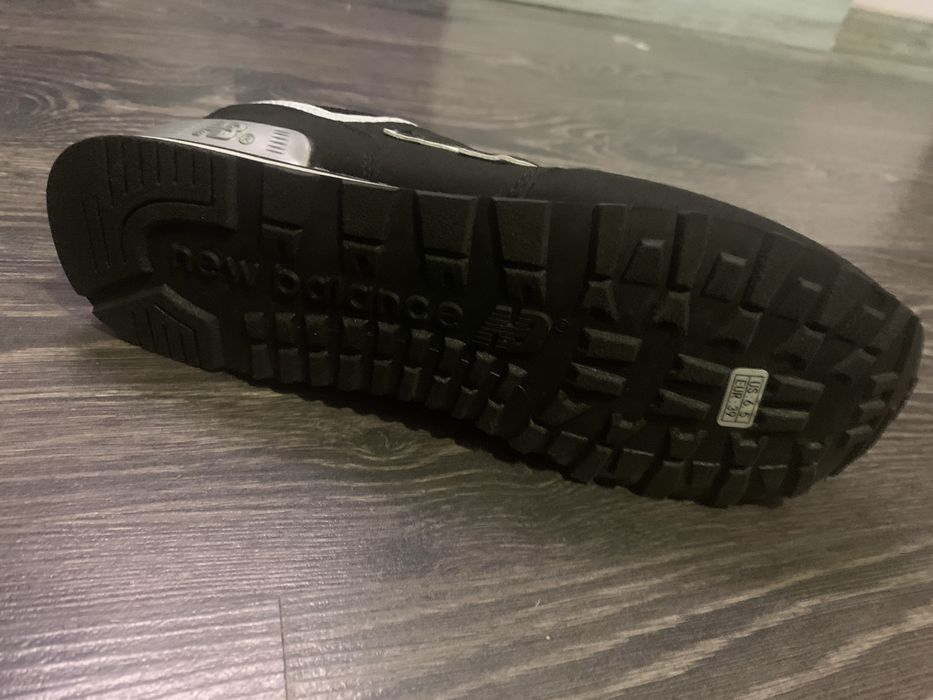 Маратонки new balance