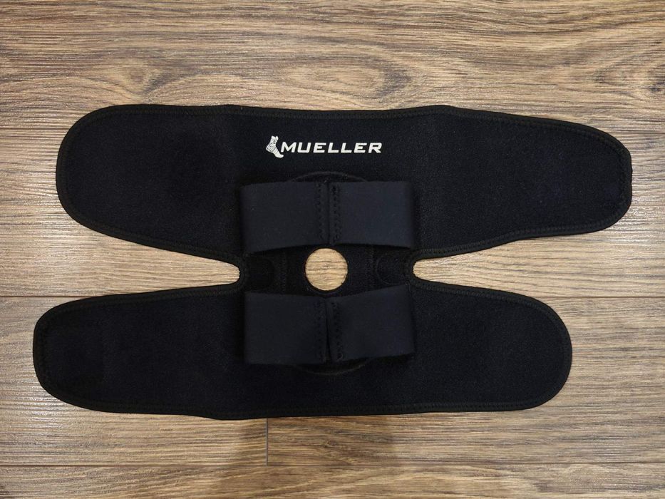 Наколенки Mueller