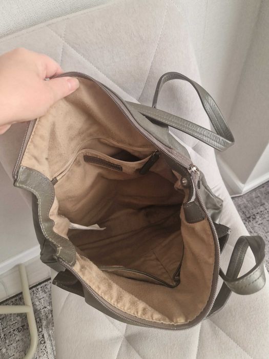 Сумка cерая кожаная