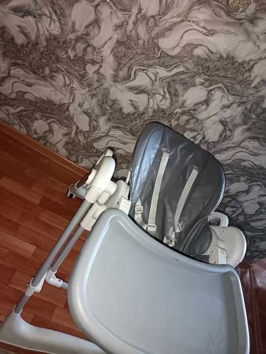 Продам детский стульчик для кормления