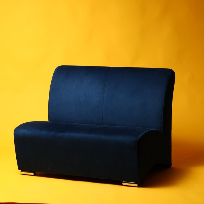 Канапе Артуро II тъмно синьо