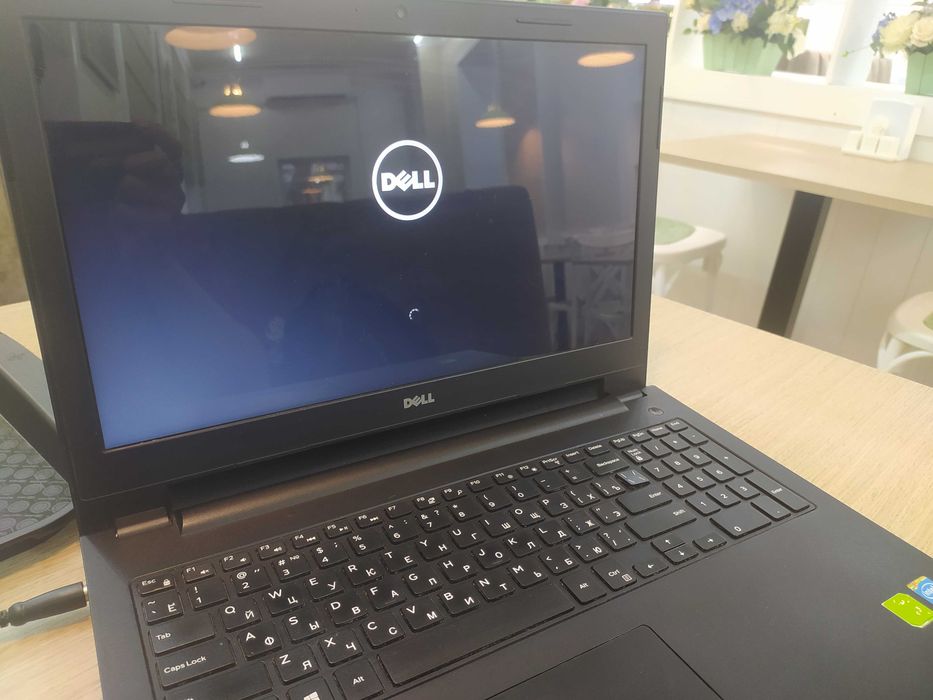 продам ноутбук Dell