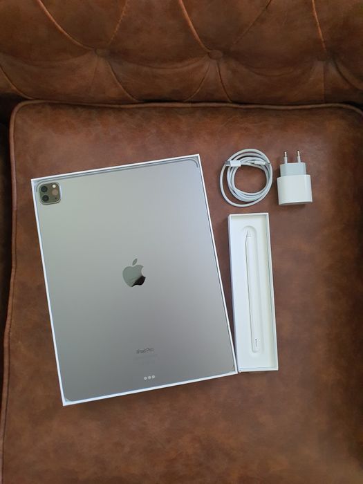 Apple iPad Pro 12.9 (6th Gen, 2022)–2TB+Apple Pencil+калъф, в гаранция