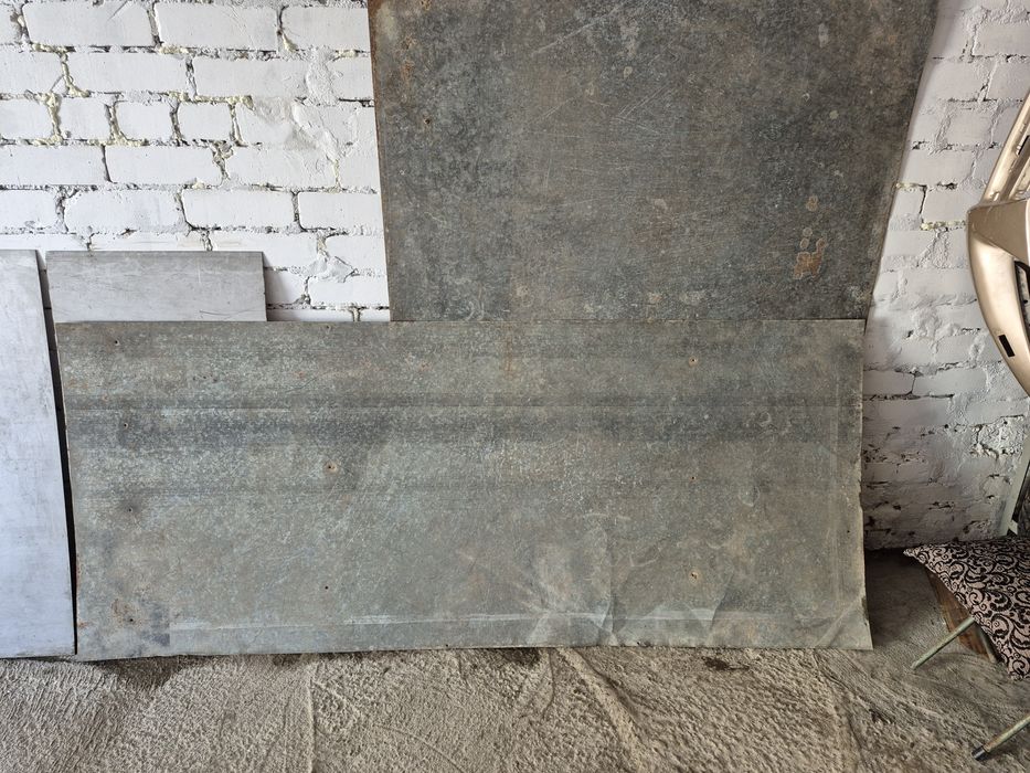 Продаю лист нержавеющей стали.