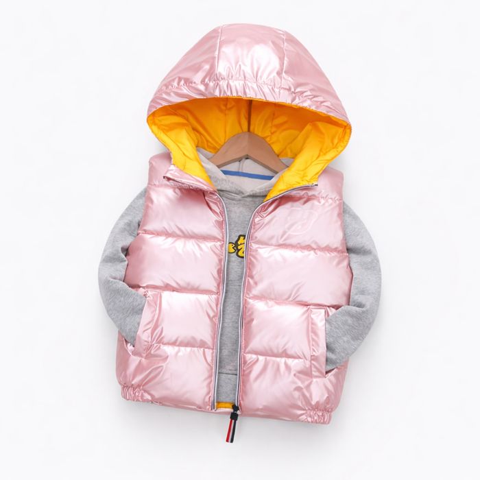 Продам детские утепленные жилетки