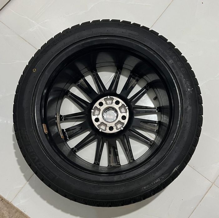 Диск с шинами зимный с шипами