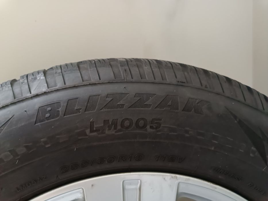 Гуми с джанти за Audi 255 / 60 / R18 112V