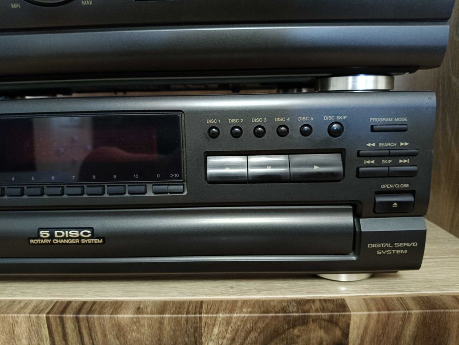 Усилитель Technics su-v620, CD проигрыватель Technics SL-PD887
