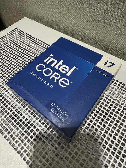 Процессор Intel 14700K