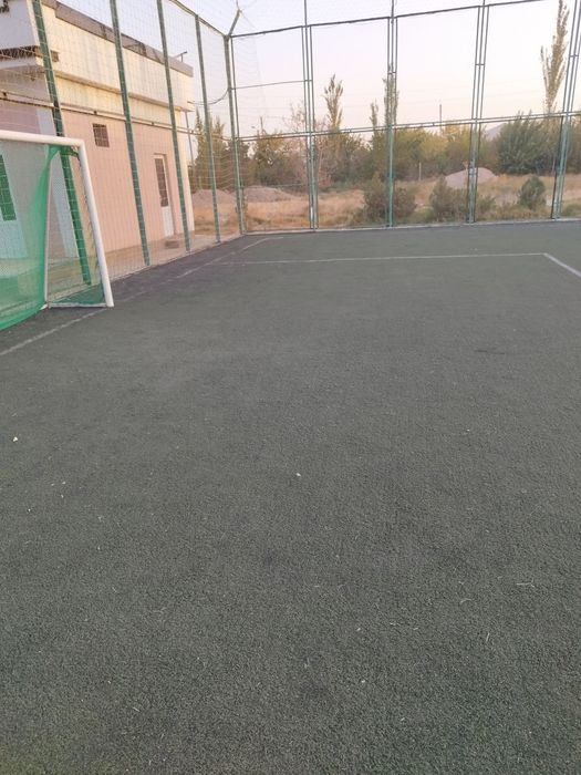 Suniy stadion chimi 43x23 gazon