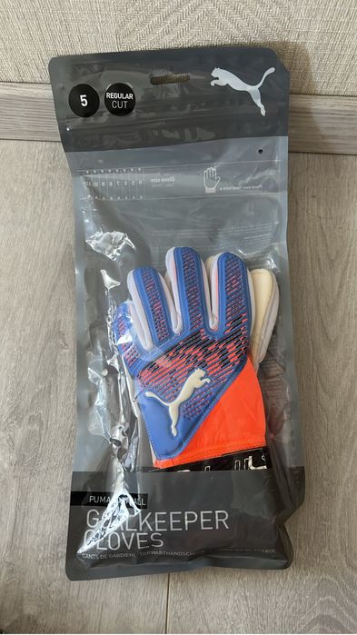 Вратарские перчатки Puma