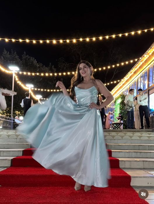 Голубое платье L