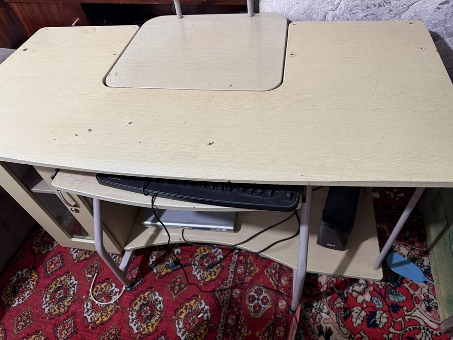 Компютерный стол