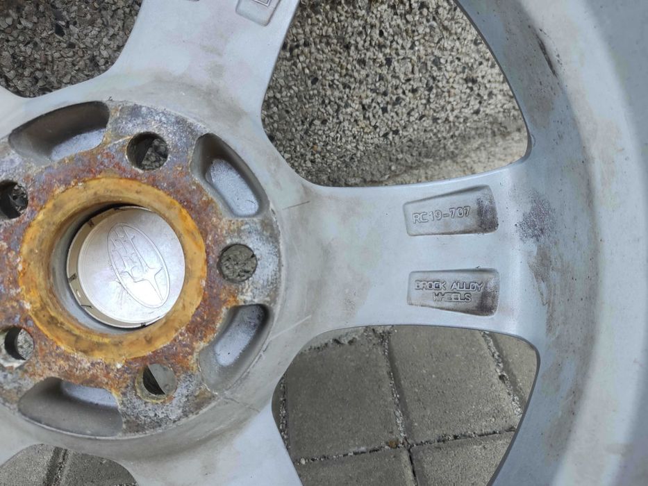 17цола Оригинални BROCK джанти от Subaru