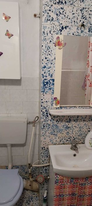 Vând apartament  in Micro 5