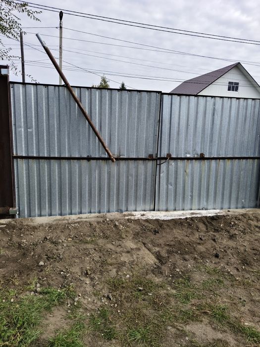 Продам ворота из Профлиста