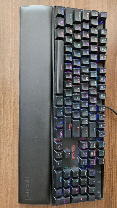 Vand tastatura mecanica gaming Redragon Mitra