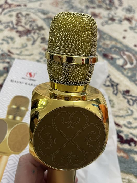 Продам микрафон новый 6000