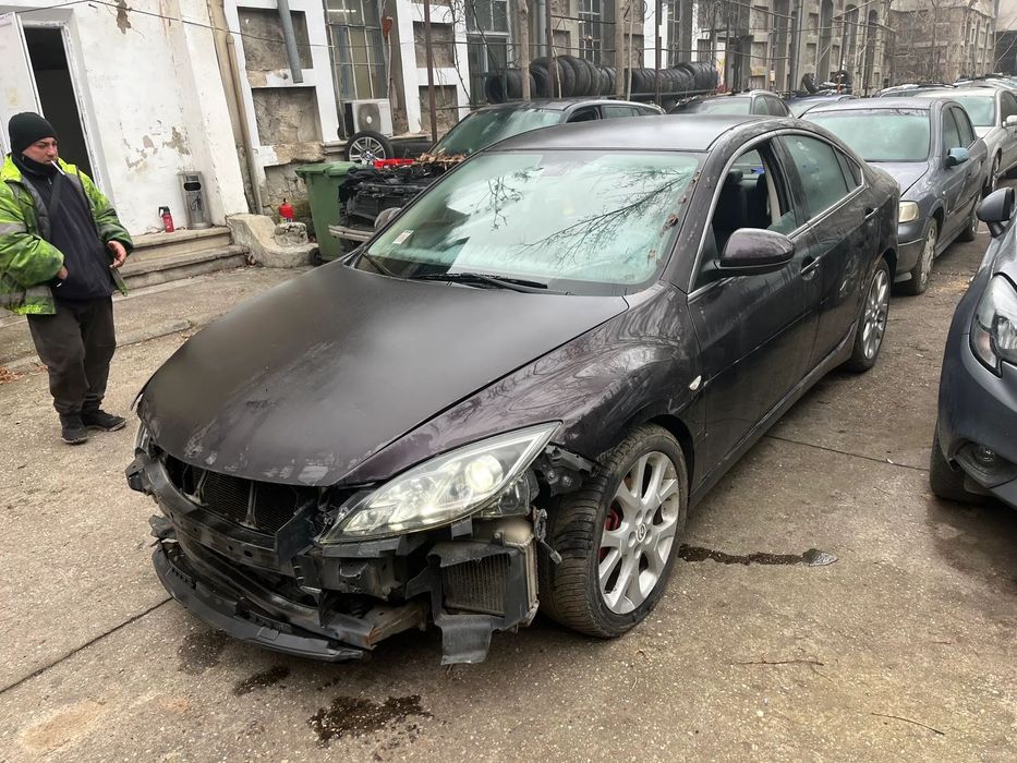 Dezmembrez Mazda 6 visiniu 2009 2.0 diesel 103KW RF