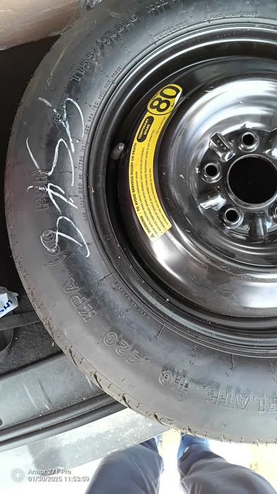 Оригинална резервна гума с джанта "патерица" от Jeep Renegade