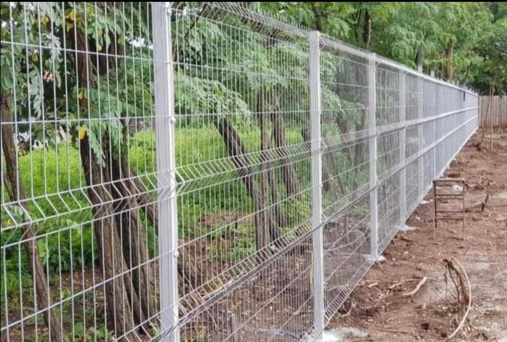 Garduri si porti la cerere