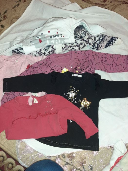 Продам детские вещи.