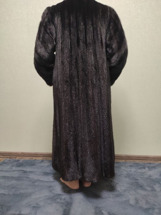 Продам!!   Шубу.