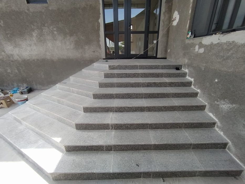 Шымкент. Кафельщик. кафель.