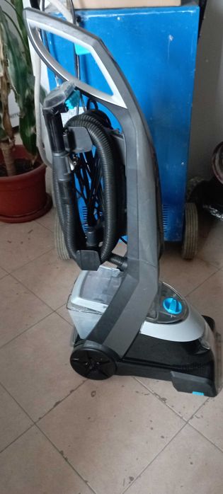 masini de curatat pardoseli, mocheta, covoare