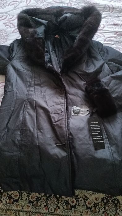 Продам парка с норковым воротником. Торг