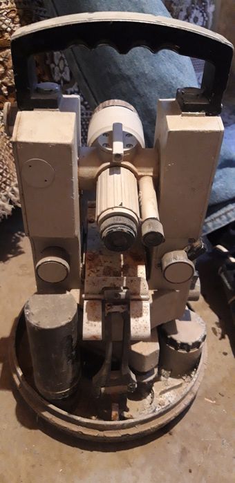 Нивилир военный 1977г выпуска