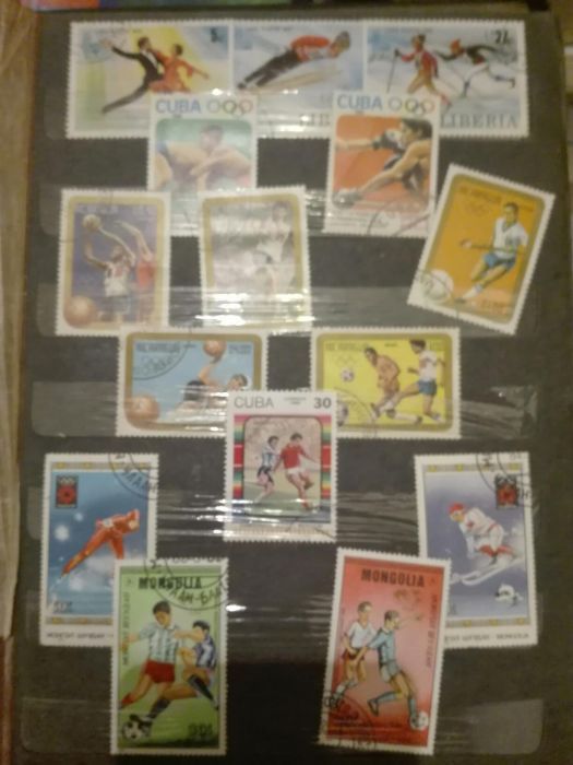 Clasor cu timbre vechi de peste 25-30 ani