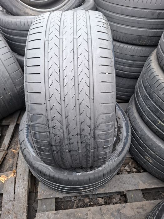 Vand 2 anvelope 285 40 20 continental bune de vara dot 2022