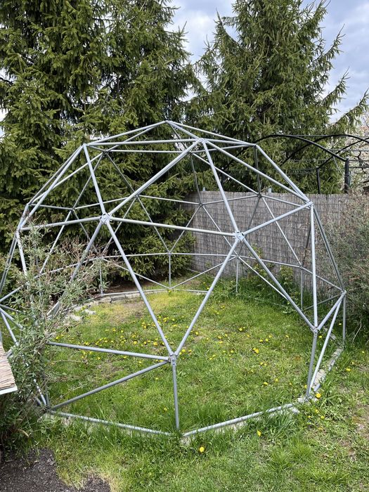 Cort geodesic-Dome-Igloo-Pavilion Igloo