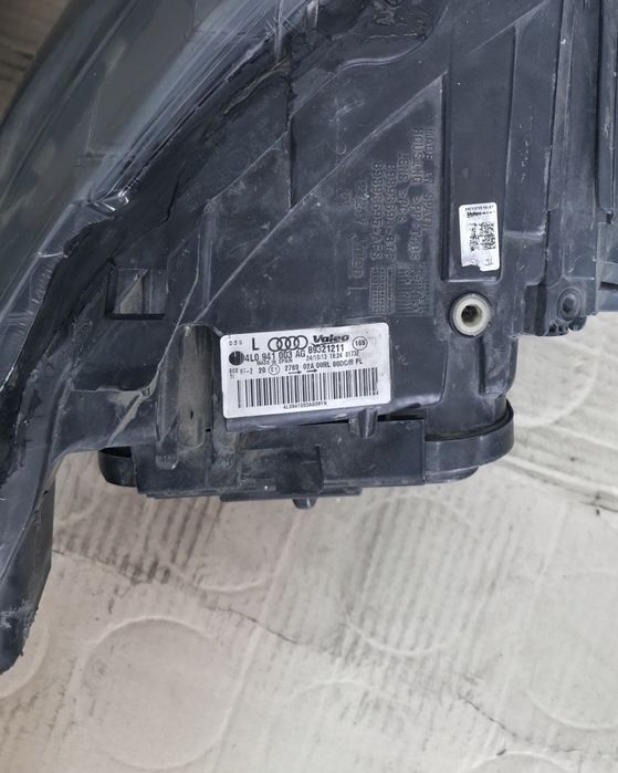 Far/ Faruri Audi Q7 4L facelift. Daylight LED.