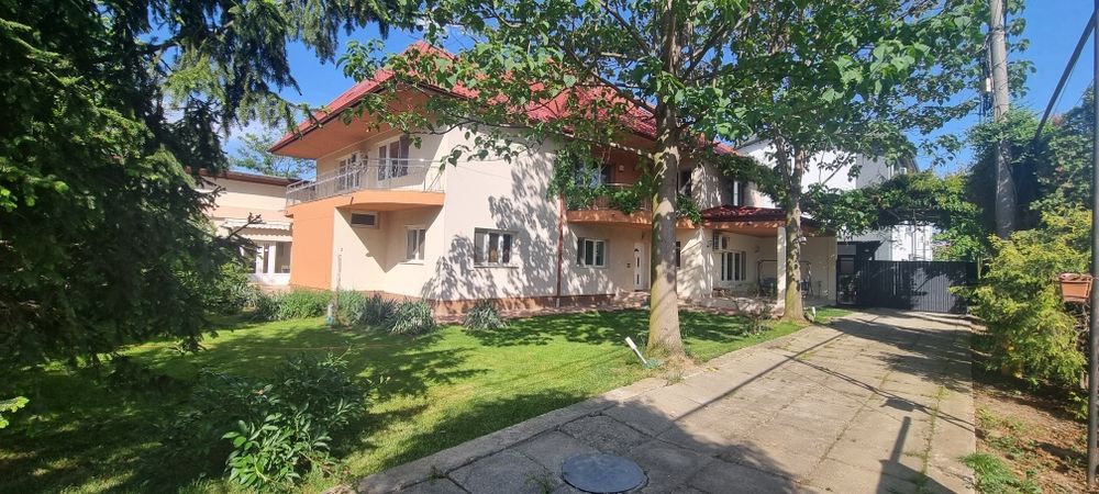 Voluntari vila 7 camere + spatiu depozit 200mp + garaj