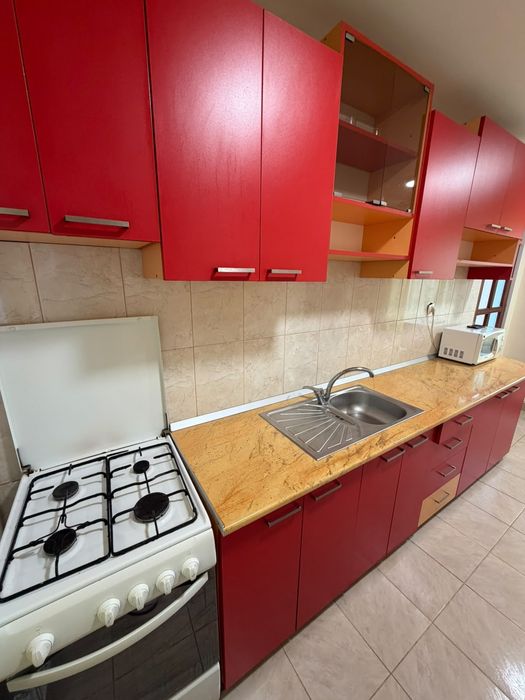 Închiriez apartament cu 1 camera