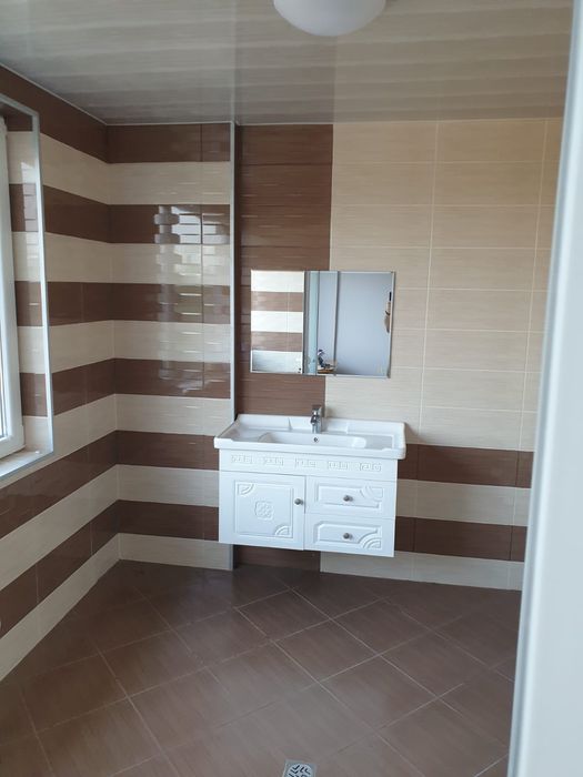 Продава се Къща в Лясковец - 660 кв.м за 281 €/кв.м - Снимка #9