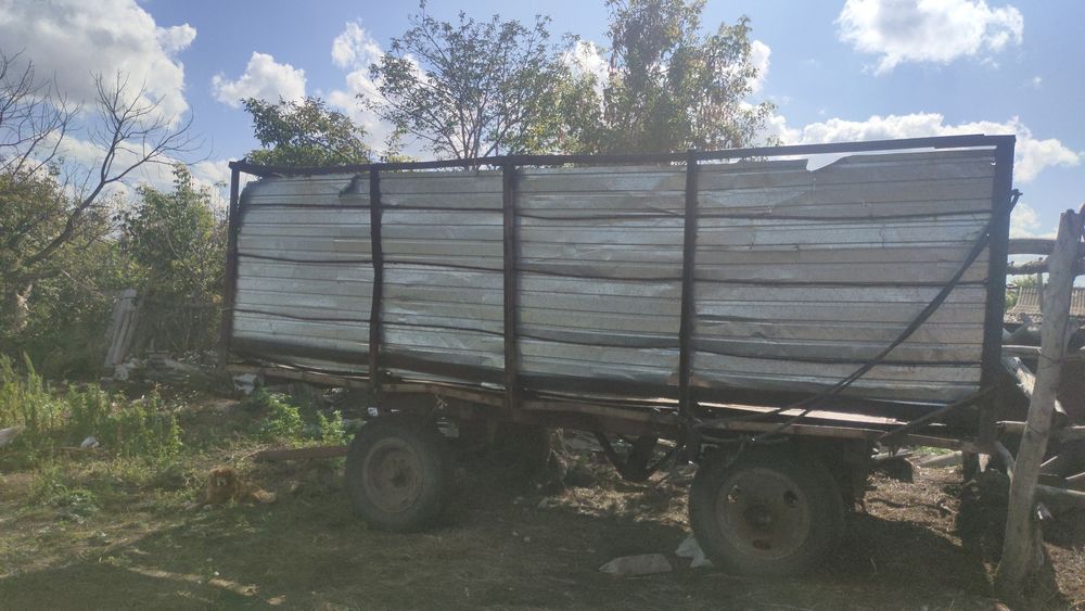 Трактор юмз в хорошем состоянии.