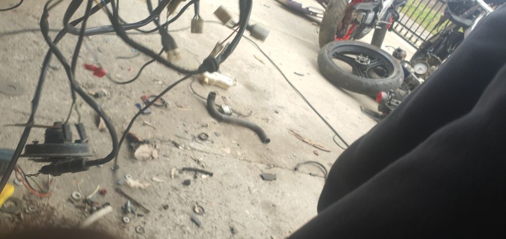 Aprilia rs af1 два цели и един на части