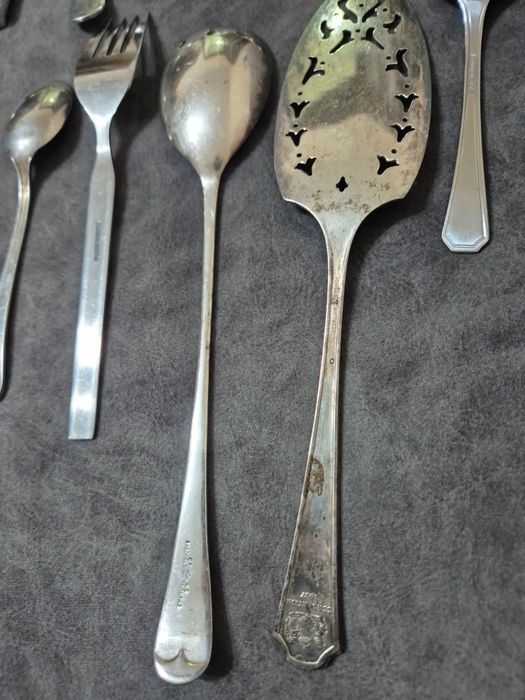 Винтидж прибори – посребрени лъжици,вилици ножове орехотрошачки