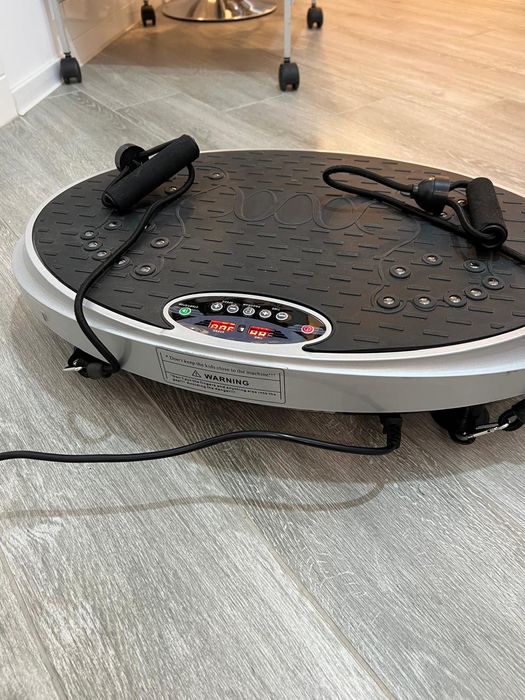 aparat de fitness tip platforma vibratoare SmileHome