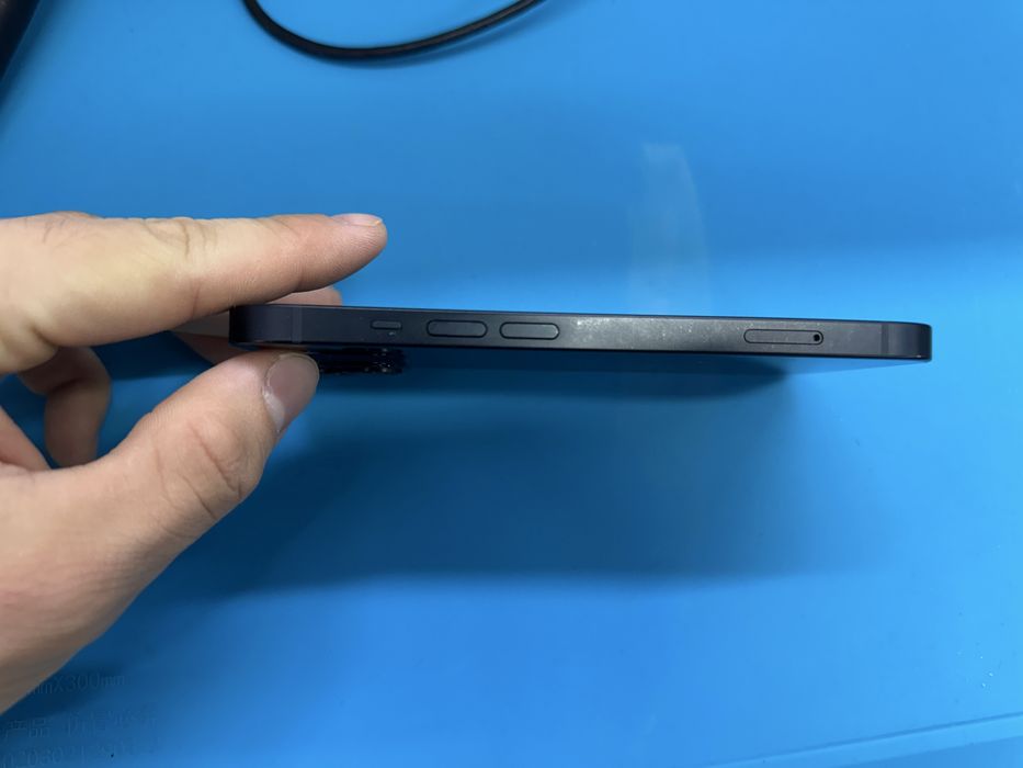 Iphone 14 256гб 77 аккм